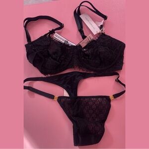 Victoria's Secret  Angels Lingerie Black Lace Underwire Bra set